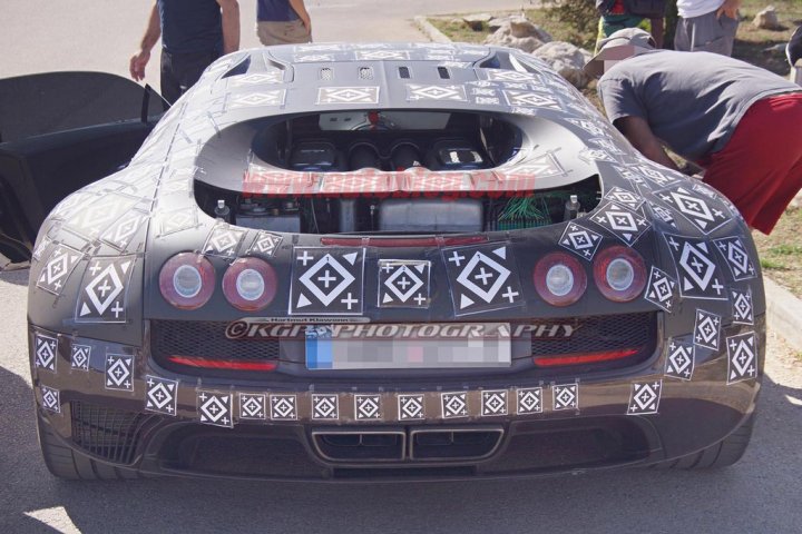 Bugatti-Chiron-Spy-Photos-3 Bugatti-Chiron-Spy-Photos-3