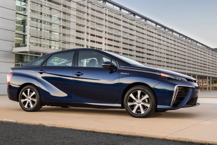 Toyota-Fuel-Cell-Vehicle-04 Toyota-Fuel-Cell-Vehicle-04