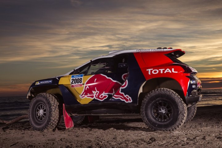 Peugeot-2008-DKR-Livrea-Lato Peugeot-2008-DKR-Livrea-Lato