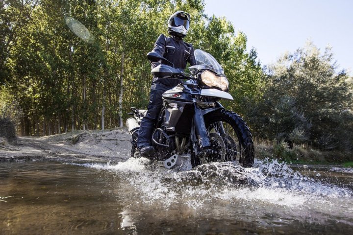 Triumph-Tiger-800-XCx-24