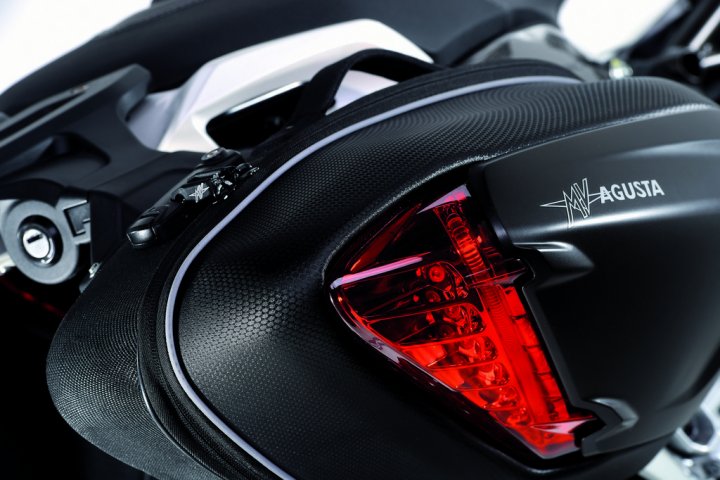 MV-Agusta-Stradale-800-Borsa MV-Agusta-Stradale-800-Borsa