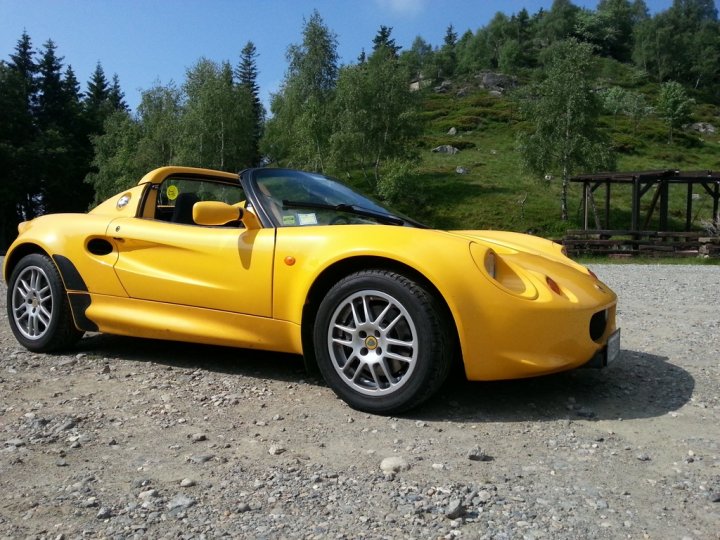 Lotus-Elise-S1-Zegna-Tre-Quarti-Anteriore Lotus-Elise-S1-Zegna-Tre-Quarti-Anteriore