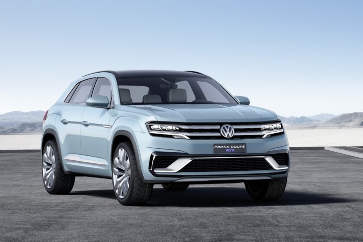 Volkswagen-Cross-Coupe-GTE-Fronte-Laterale-Destro Volkswagen-Cross-Coupe-GTE-Fronte-Laterale-Destro