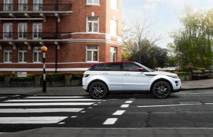 Range-Rover-Evoque-NW8-Cerchi-Abbey-Road-2
