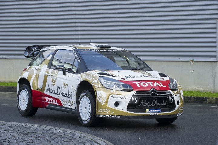 Citroen-DS3-WRC-2015-1