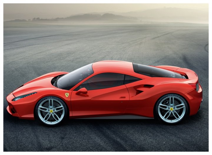 Ferrari-488-GTB-Laterale