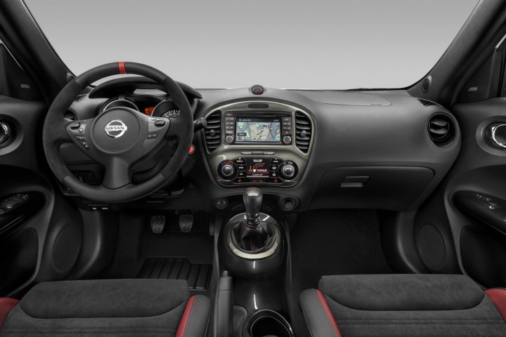 Nissan-Juke-NISMO-RS-11