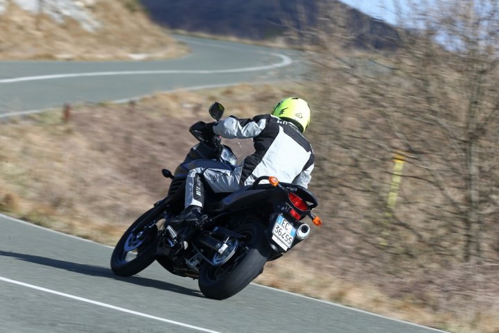 Suzuki-V-Strom-650XT-8