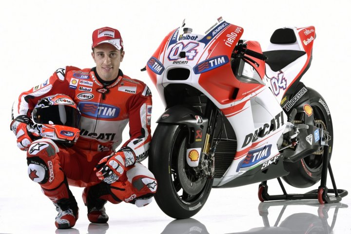 Ducati-MotGP-Team-2015-Dovizioso-10 Ducati-MotGP-Team-2015-Dovizioso-10