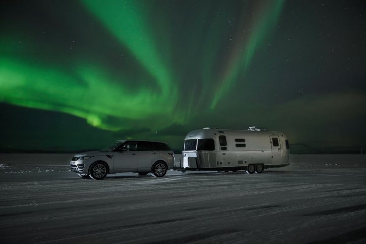 Range-Rover-Hybrid-Airstream-1 Range-Rover-Hybrid-Airstream-1