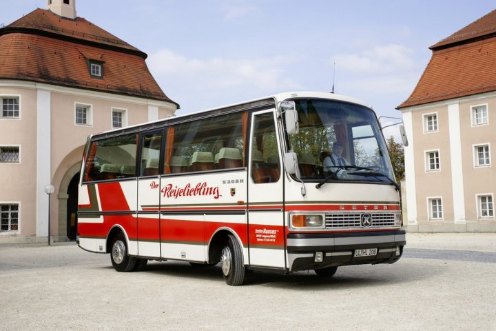 setra-bus-s6-2