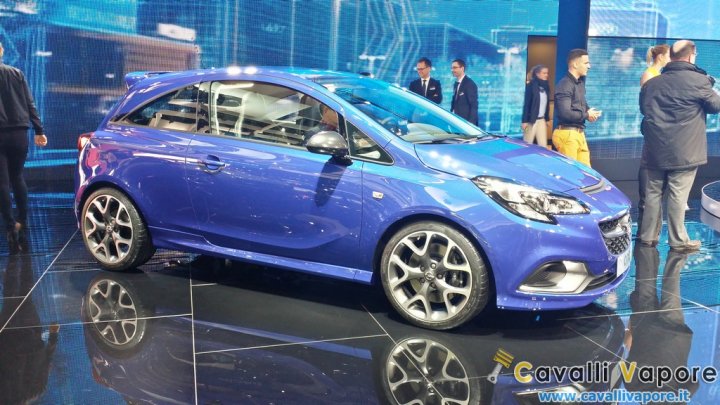 Opel-Corsa-OPC-Ginevra-Live-2