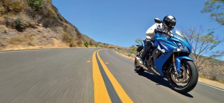 Suzuki-GSX-S-1000F-ABS-2 Suzuki-GSX-S-1000F-ABS-2
