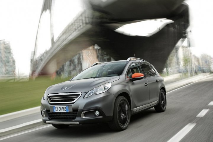 Peugeot-2008-Black-Matt-Limited-Edition-1