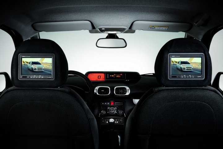 Citroen-C3-Picasso-Exclusive-Cinema-4 Citroen-C3-Picasso-Exclusive-Cinema-4