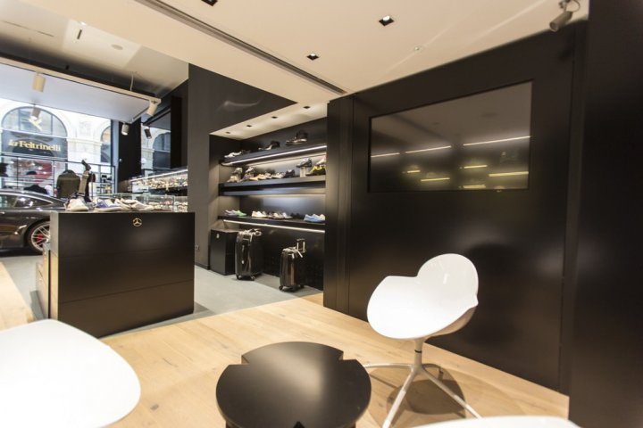 Mercedes-me-Store-18 Mercedes-me-Store-18