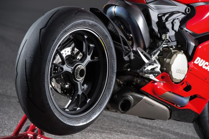 Ducati-Panigale-R-Scarico Ducati-Panigale-R-Scarico