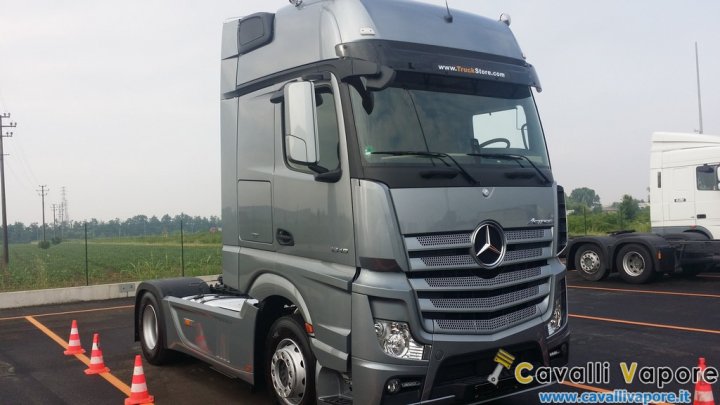 Mercedes-Actros-3 Mercedes-Actros-3
