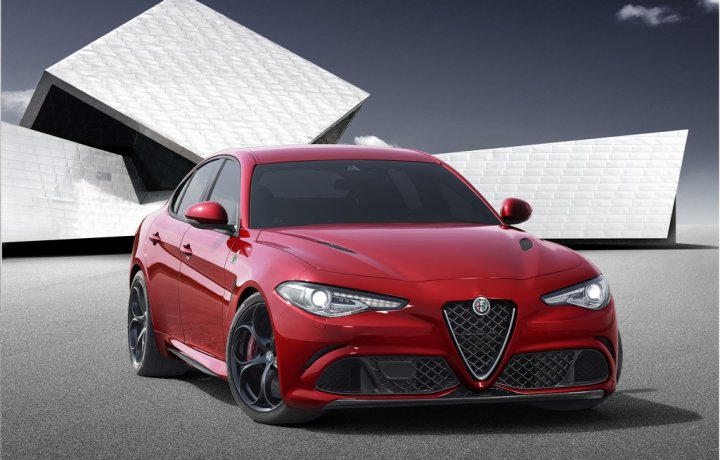 alfa-romeo-giulia alfa-romeo-giulia