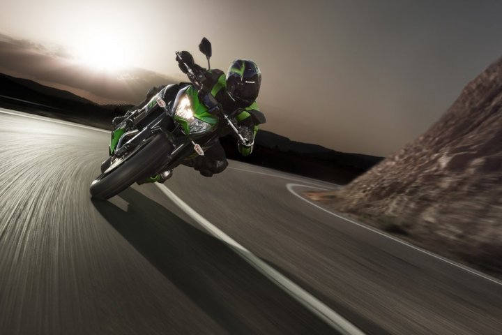 kawasaki-z800 kawasaki-z800