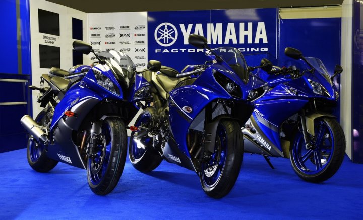 yamaha-race-blu-series-2013_4