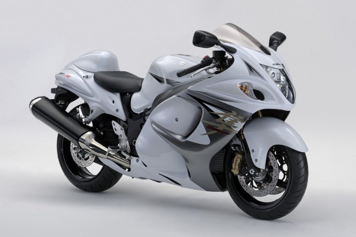 suzuki-hayabusa-laterale-destro suzuki-hayabusa-laterale-destro