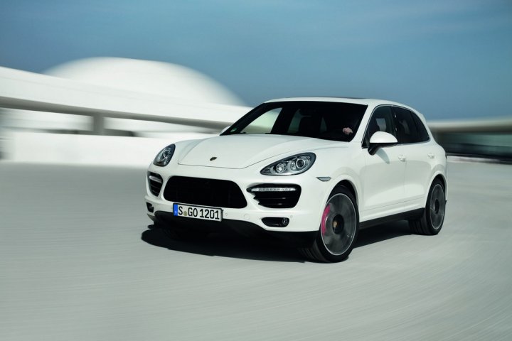 porsche-cayenne-turbo-s