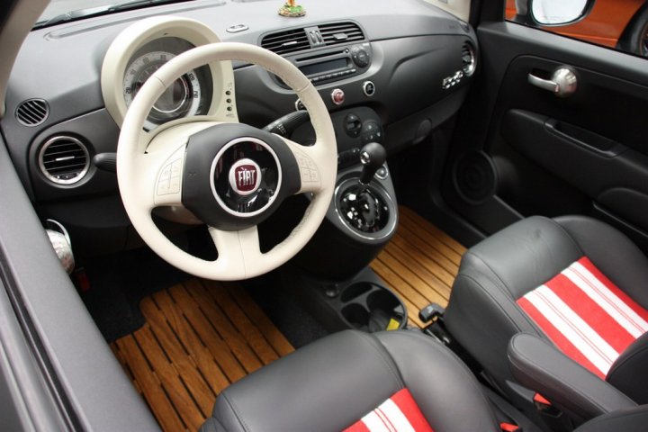 fiat-500c-beach-cruiser-interni