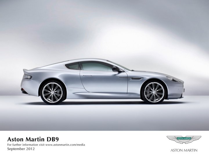 Aston-Martin-DB9-MY13-Lato
