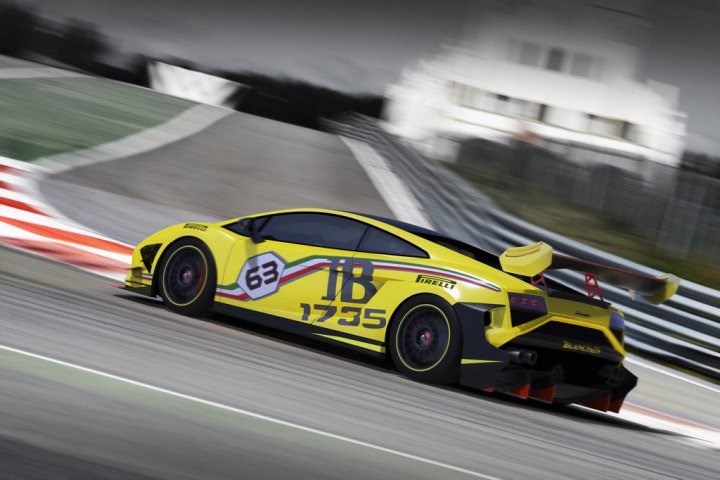 lamborghini-gallardo-lp-570-4-super-trofeo-blancpain-tre-quarti-posteriore