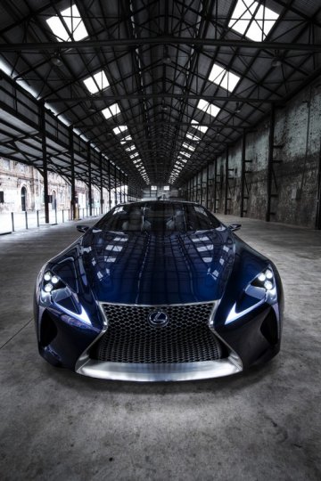 Lexus-LF-LC-Blue-Muso