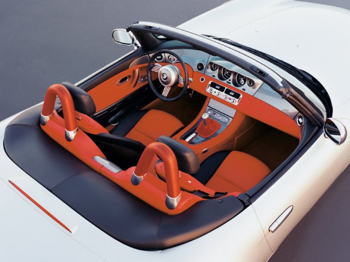 bmw-z8-interni