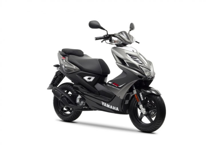 yamaha-aerox-r-my-2013