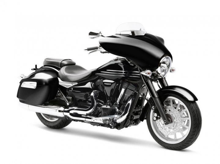 yamaha-xvs-1900-cfd-my-2013