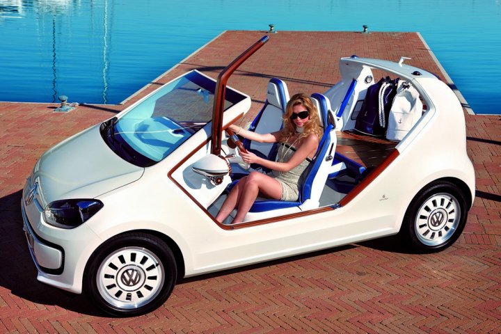 Volkswagen-UP-Azzurra-sailing-team-Donna