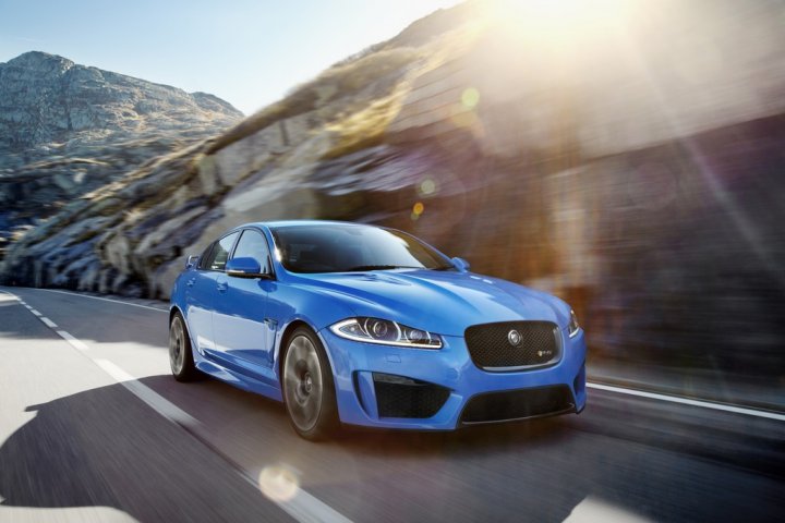 jaguar-xfr-s-tre-quarti-anteriore