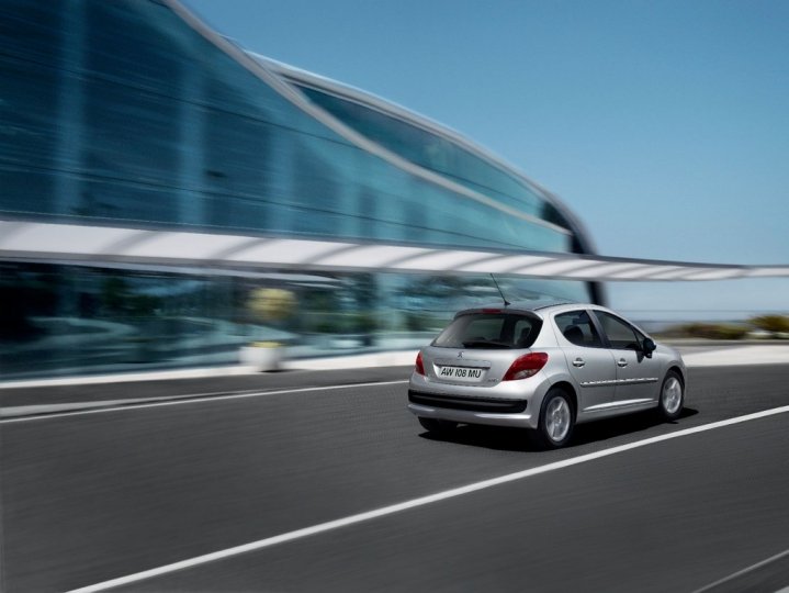 peugeot-207-plus-eco-gpl-retro peugeot-207-plus-eco-gpl-retro