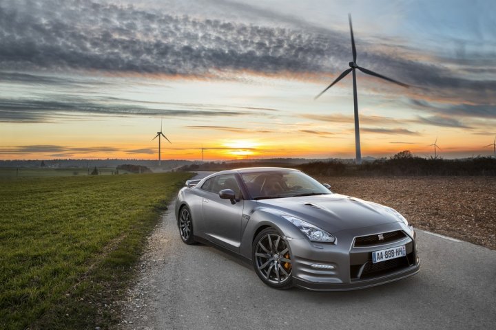 nissan-gt-r-my13-tre-quarti-anteriore nissan-gt-r-my13-tre-quarti-anteriore
