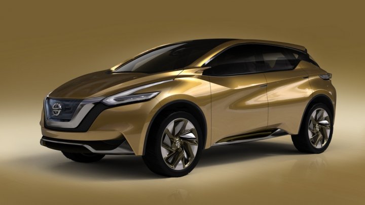 nissan-resonance-tre-quarti-frontale