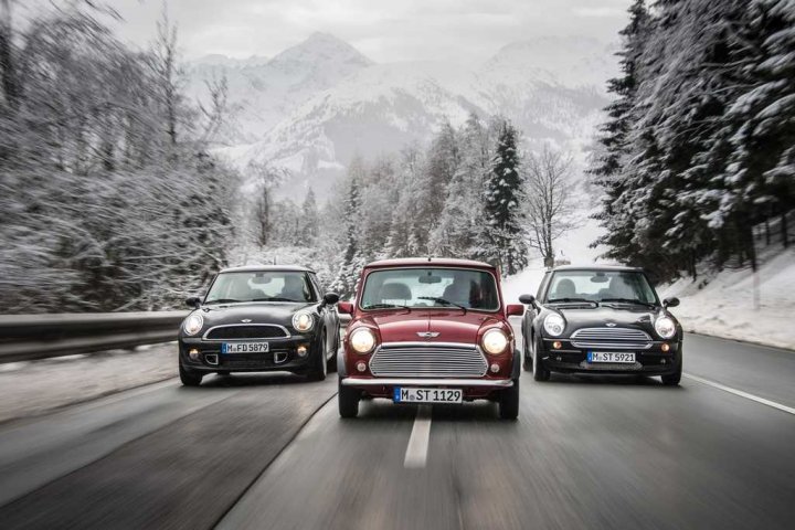 tre-generazioni-di-mini-cooper