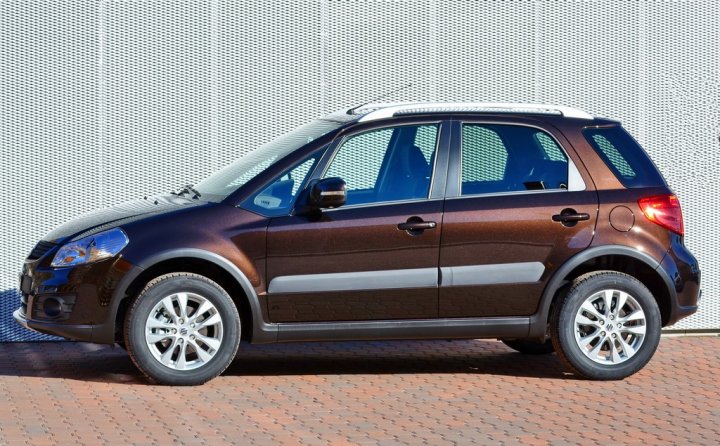 suzuki-sx4-evolution-laterale