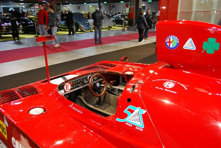 Alfa-Romeo-33-TT-12-Interni Alfa-Romeo-33-TT-12-Interni