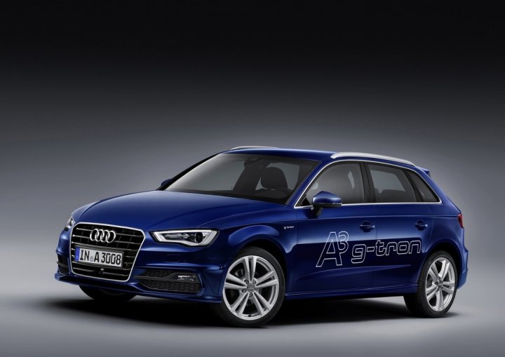 audi-a3-sportback-g-tron-fronte-laterale-sinistro audi-a3-sportback-g-tron-fronte-laterale-sinistro