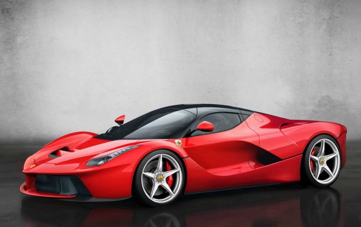 ferrari-laferrari-tre-quarti-anteriore