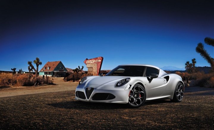 alfa-romeo-4c-launch-edition