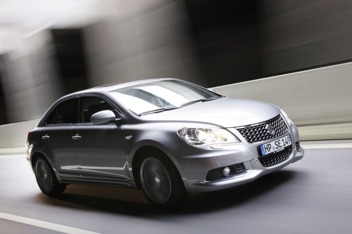 suzuki-kizashi-sport