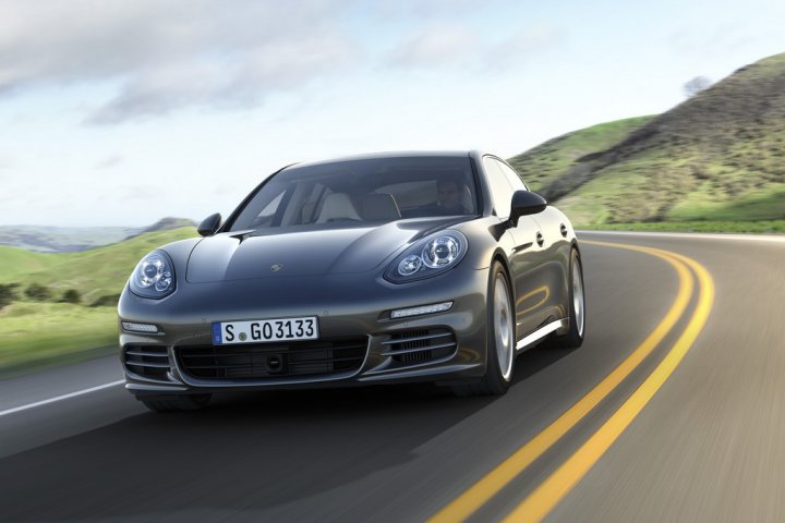 porsche-panamera-plug-in-hybrid-fronte