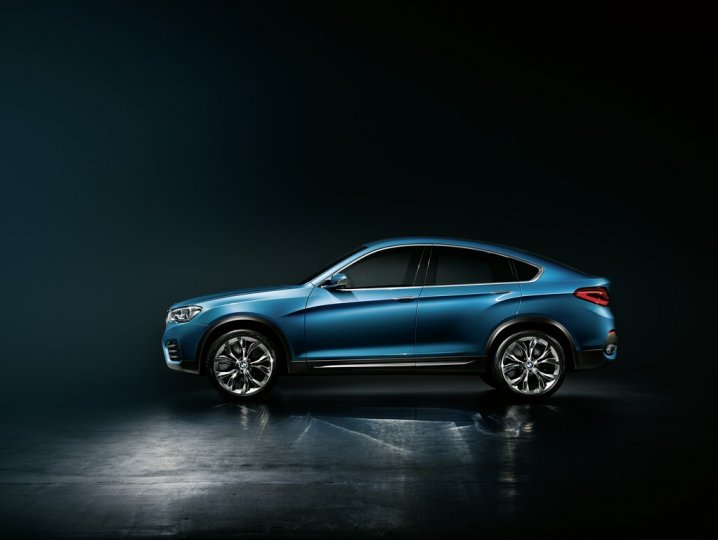 bmw-x4-laterale