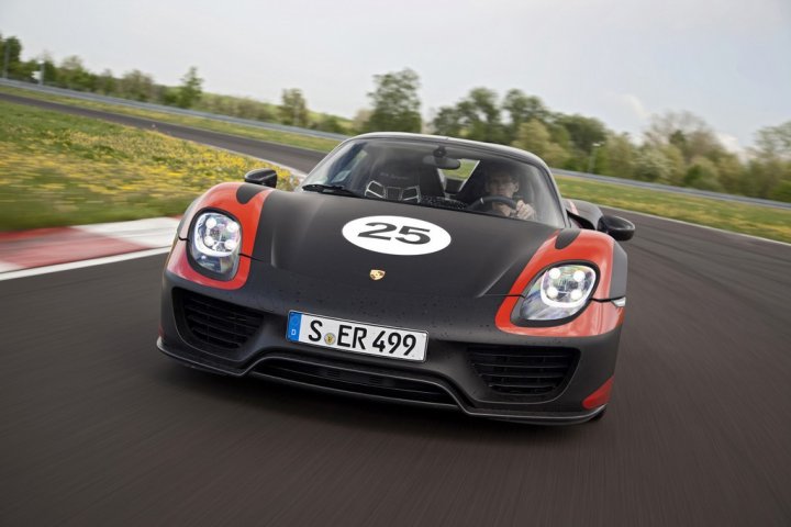 porsche-918-spyder-davanti porsche-918-spyder-davanti