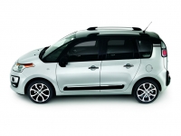 Citroen-C3-Picasso-Exclusive-Cinema-3
